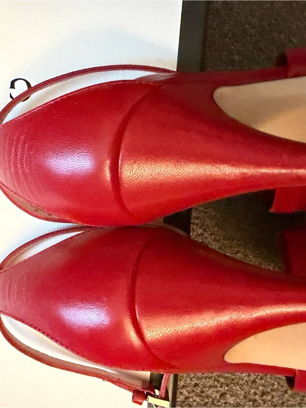 Gucci Red Leather Knot Slingback Heels - Picture 7 of 16
